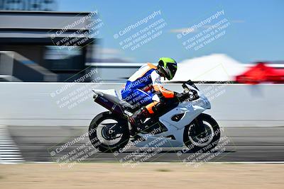 media/Mar-25-2024-Moto Forza (Mon) [[8d4319bd68]]/3-Intermediate Group/Session 4 (Front Straight Speed Pans)/